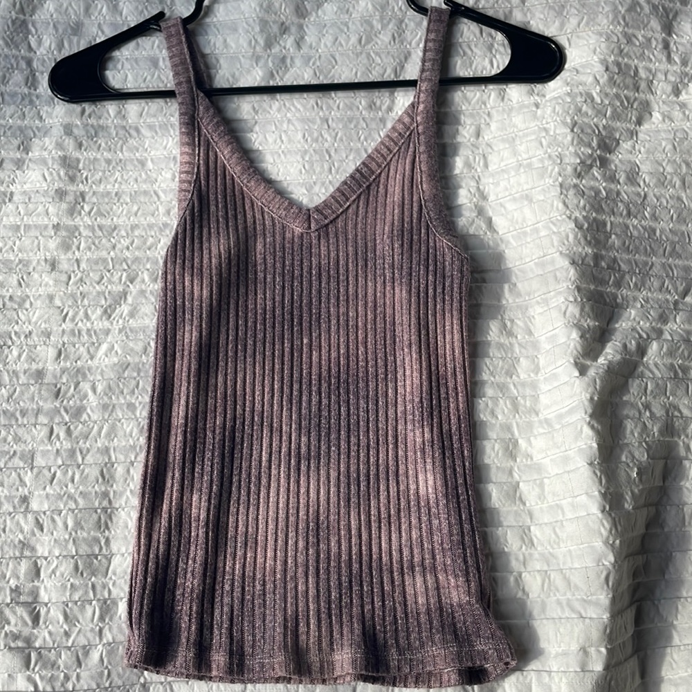 Cotton/purple/tank top/textured/lightweight/figure fitting